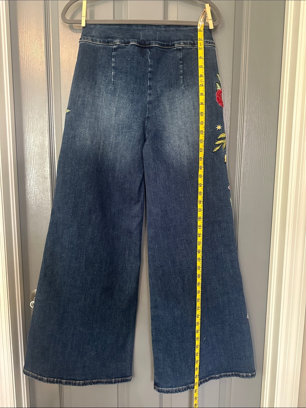 DRIFTWOOD Embroidered Wide-Leg Dark Indigo Jeans with Floral & Celestial Motifs - Picture 7 of 8